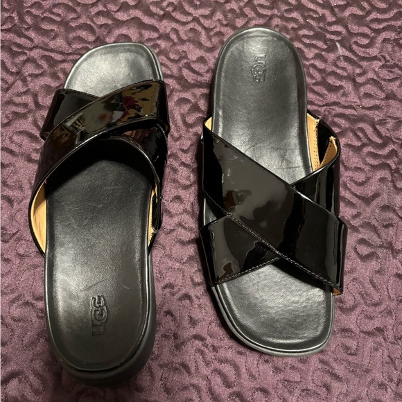 UGG women’s sandals - Picture 4 of 7